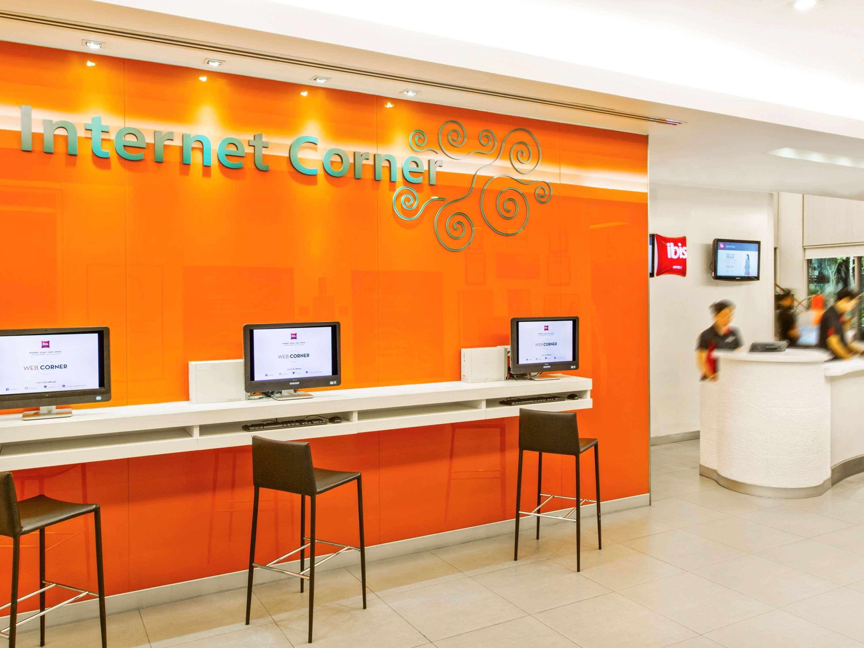 Ibis Pattaya Hotel Exterior foto