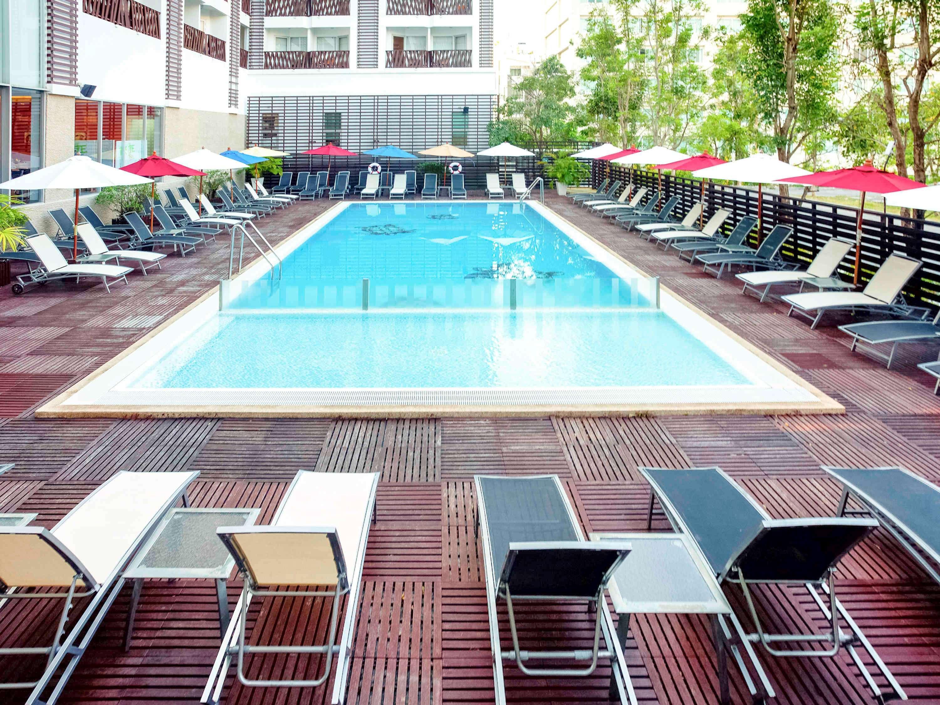 Ibis Pattaya Hotel Exterior foto